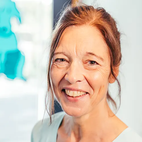 Dr. Christina Selzer